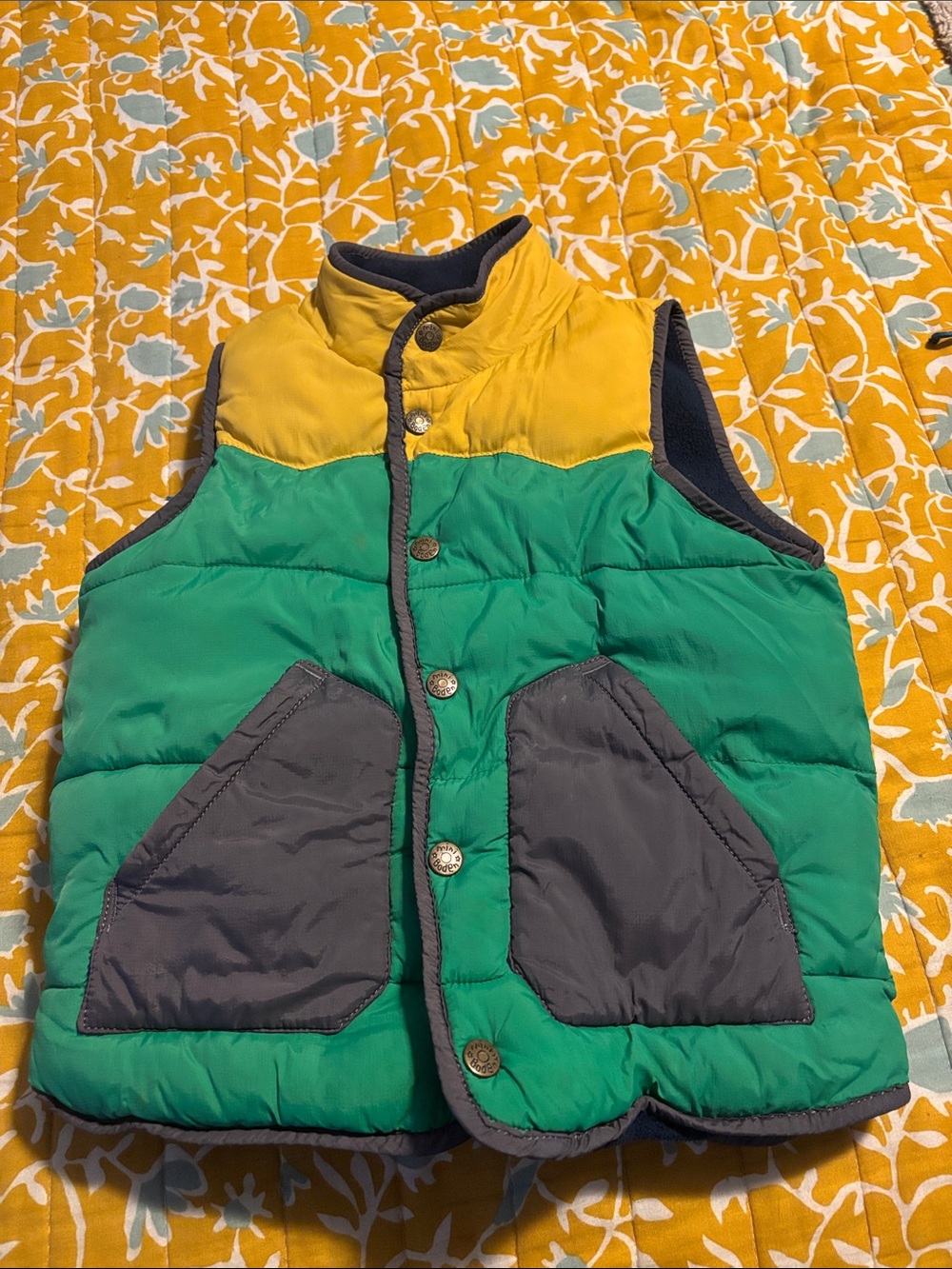Mini Boden Retro Style Puffer Vest Green Yellow Kids Fleece Lined